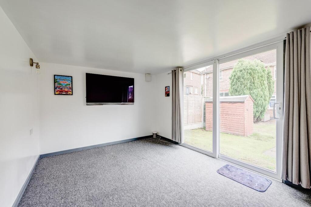 31GlebelandsRoad(GardenRoom)-1.jpg