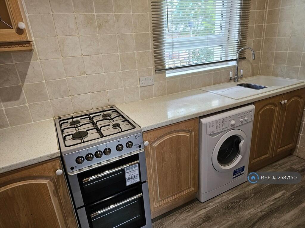 Kitchen 3