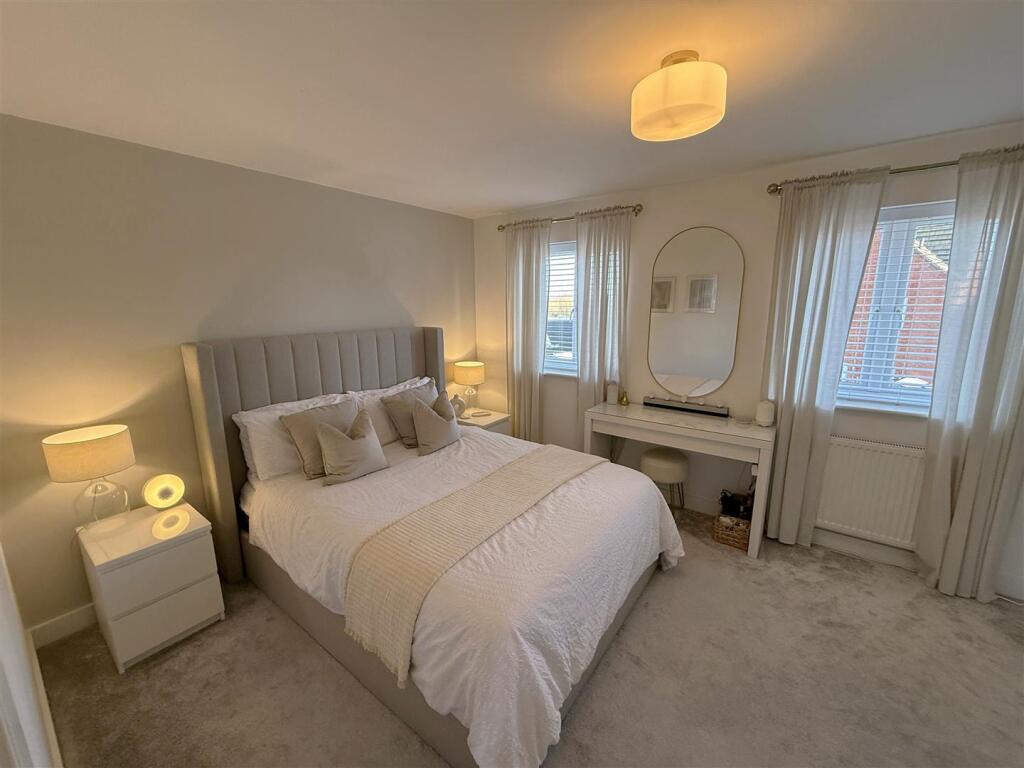 Bedroom 1A.JPG