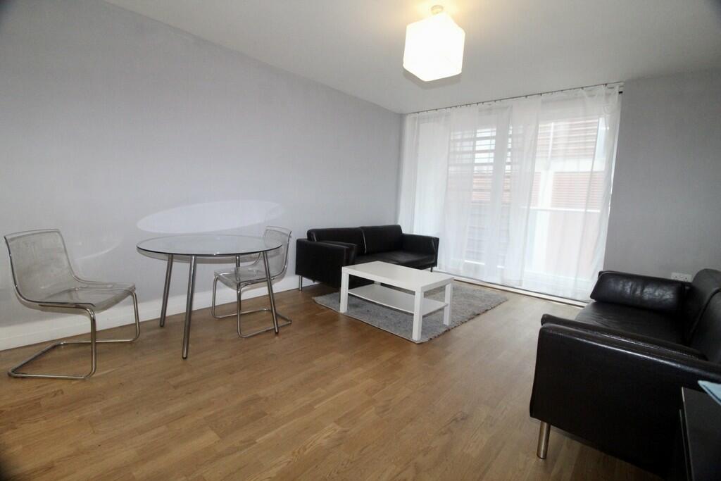 2B4EB95E-CFC4-46C...