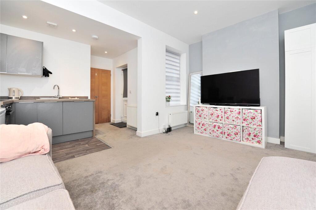 Ashley Road, Parkstone, Poole, Dorset, BH14