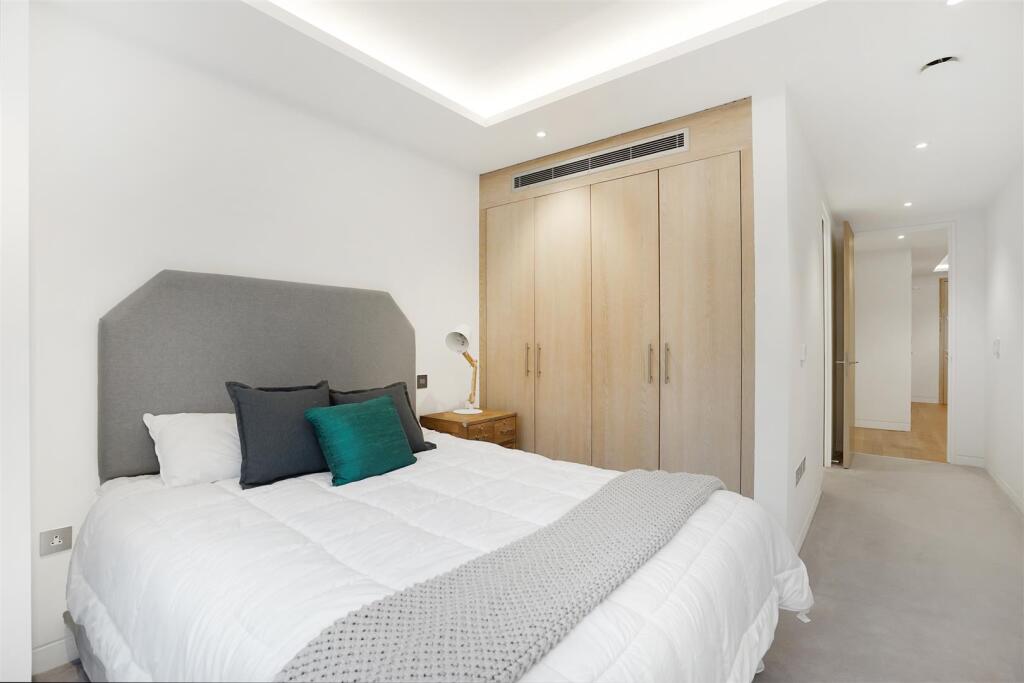 Charlotte Mews - Bruton Property