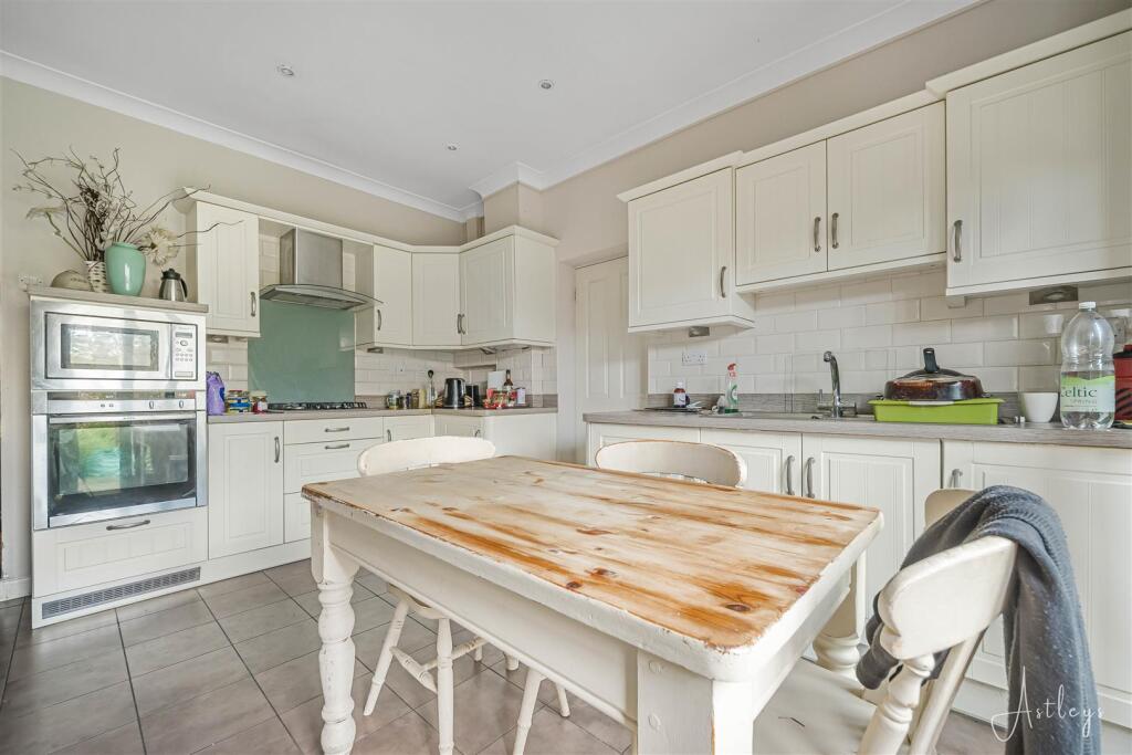 Kitchen/breakfast room