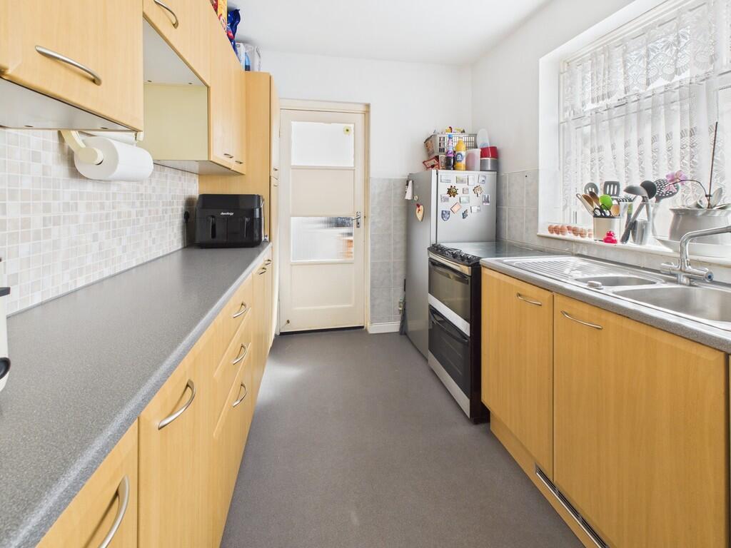 CAM05068G0-PR0014...