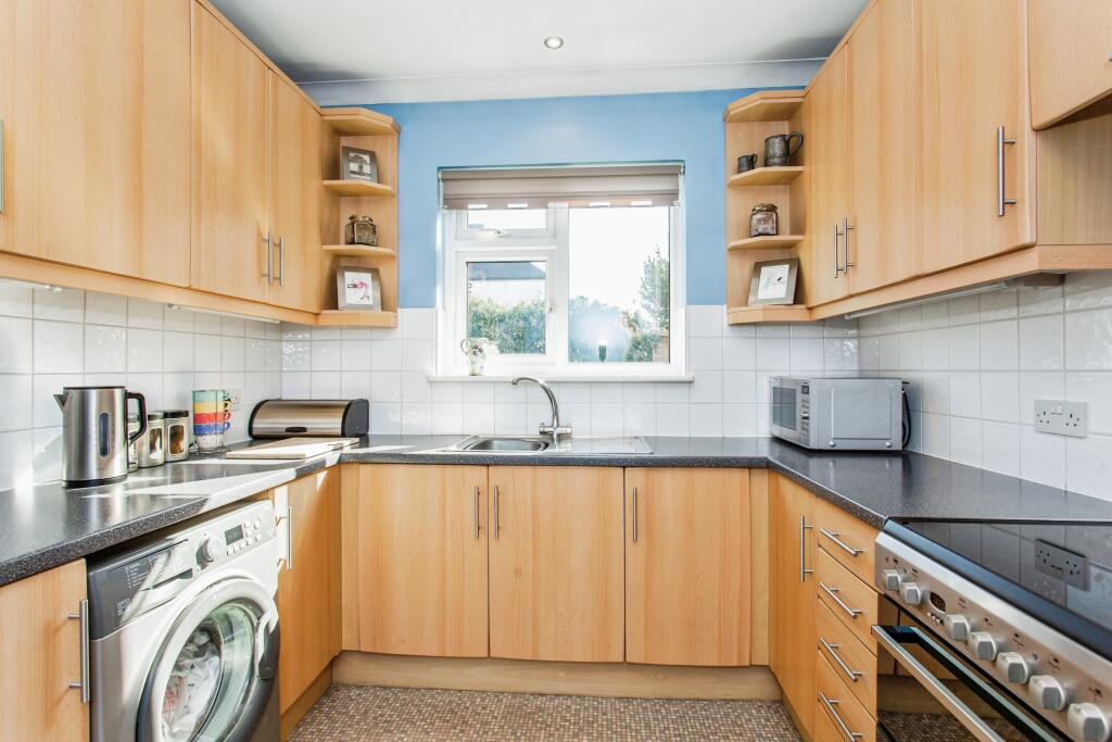 Fitted Kitchen