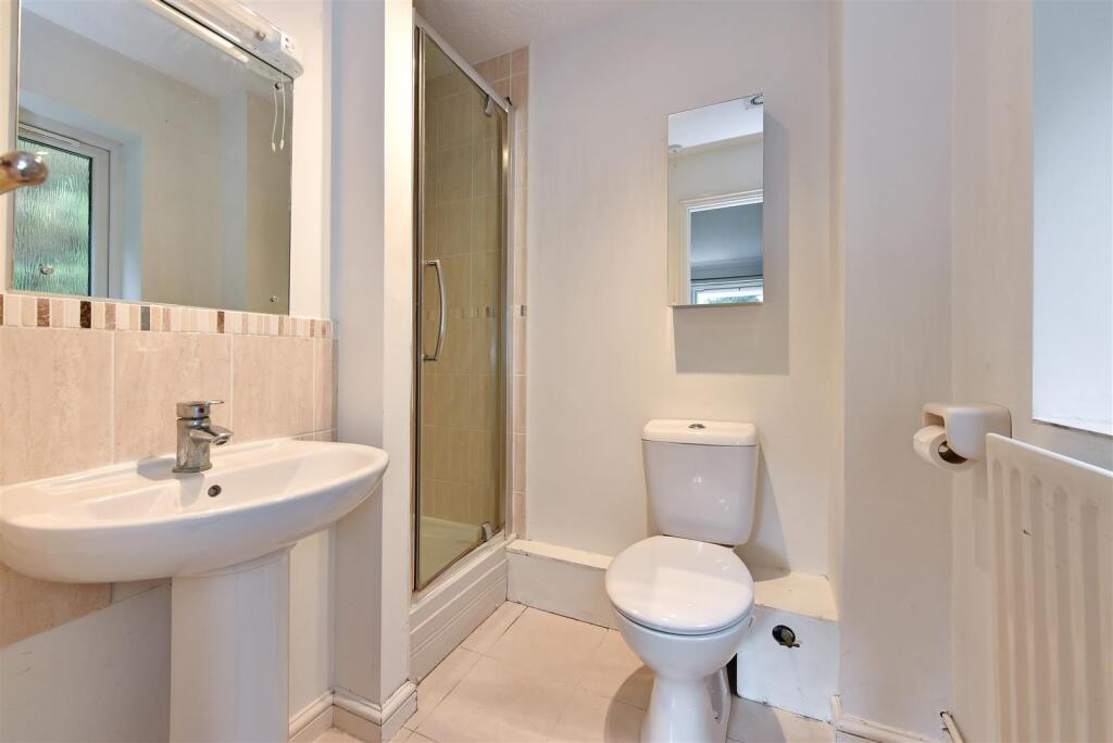 En Suite Shower Room