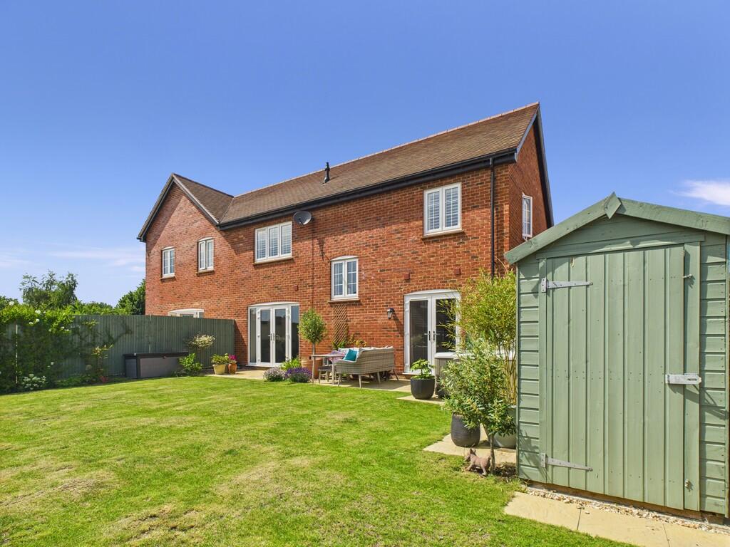 CAM05068G0-PR0038...