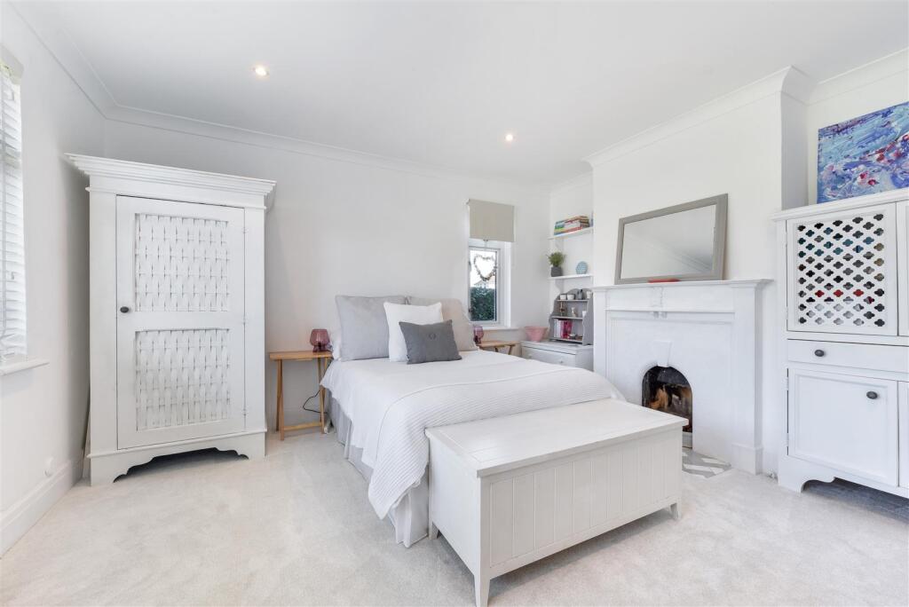 Ground Floor Bedroom.jpg