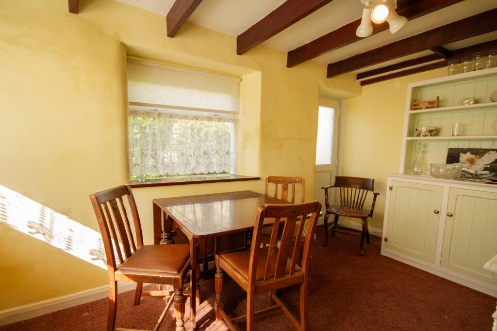 To Book A Viewing Call TPS Lostwithiel on 01208 87