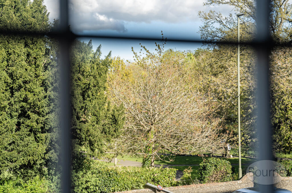 c4667791-7ed2-4c1...