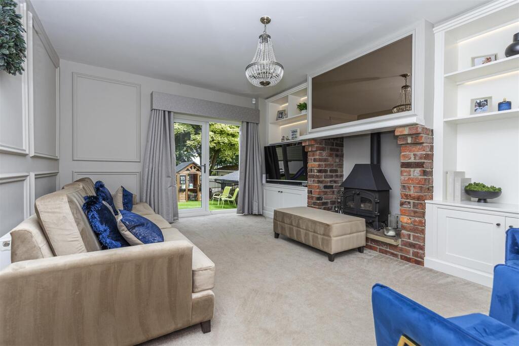 Bramleys Estate Agents - Upper Lane - Gomersal (25