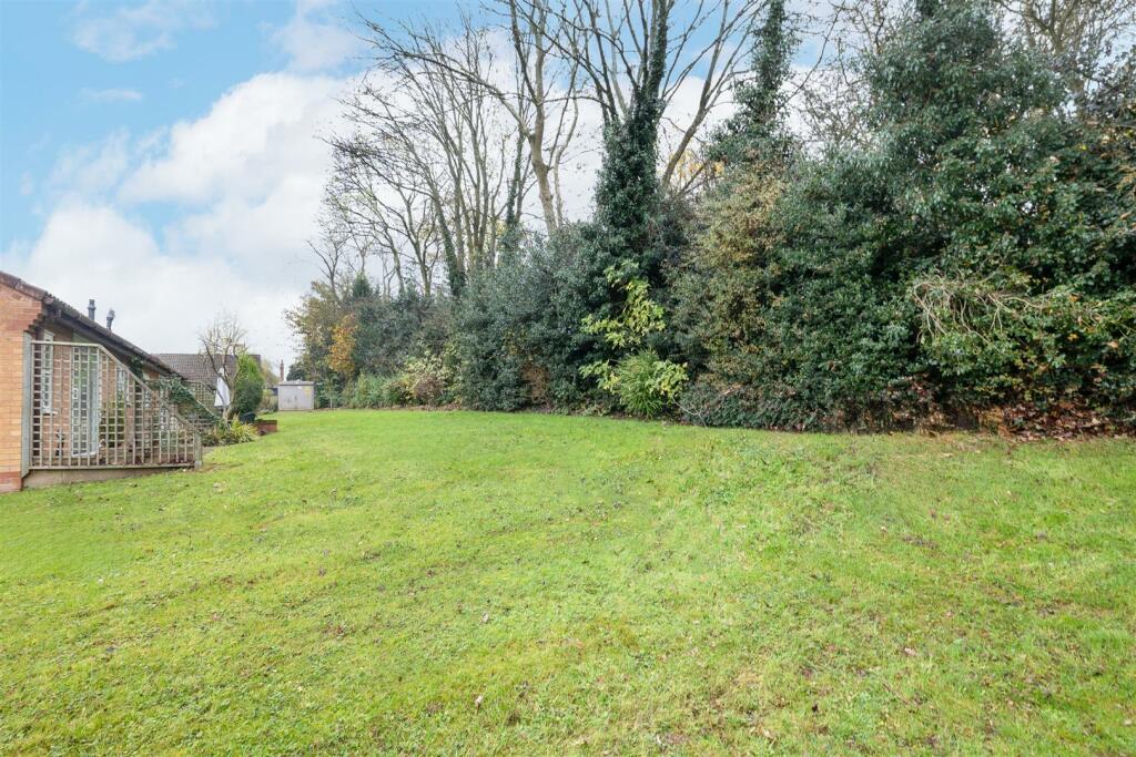 7 Kenilworth Drive, Ashby