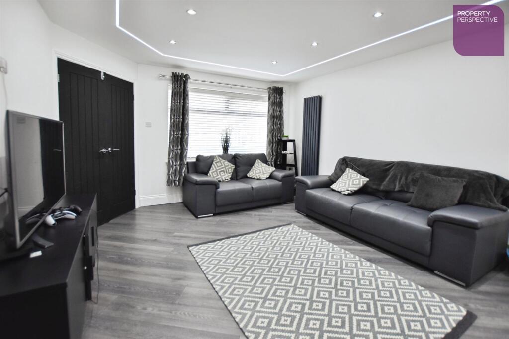 Open Plan Lounge Kitchen Diner