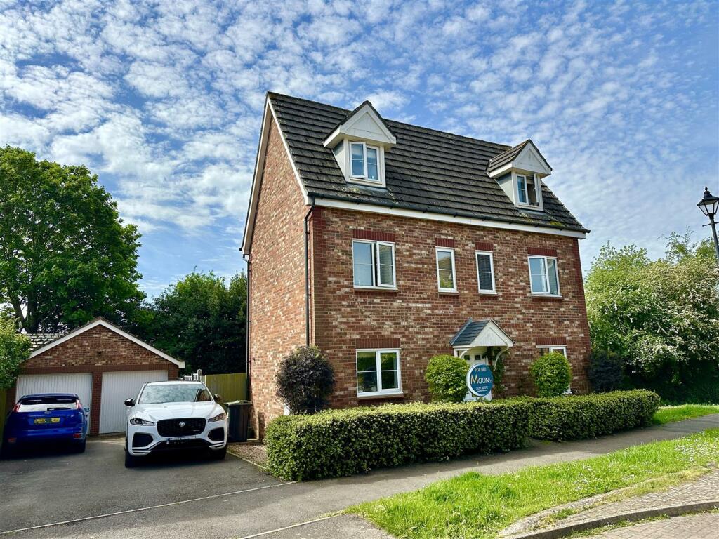 45 Woolpitch Wood