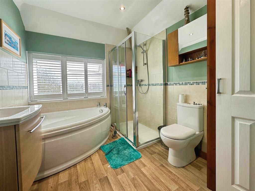 68df1ae0--466E-8916-27C0264A0D29-11963-00000366993