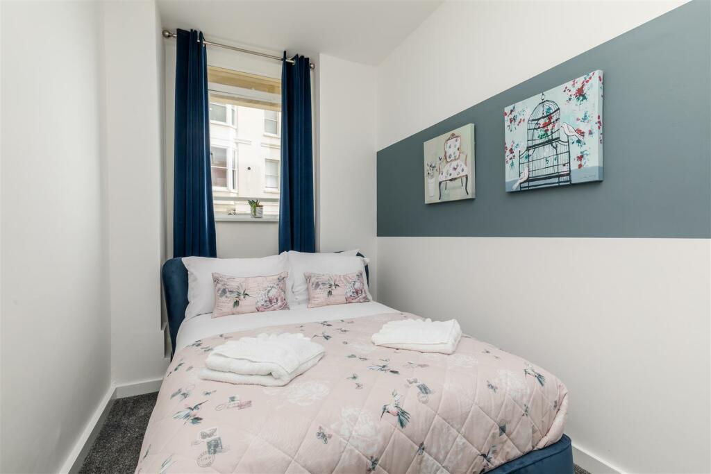 Embassy Court, Flat 3-26.JPG