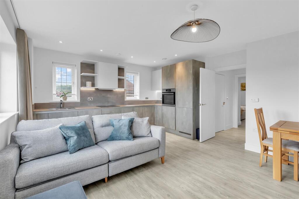 kitchenliving area.jpg
