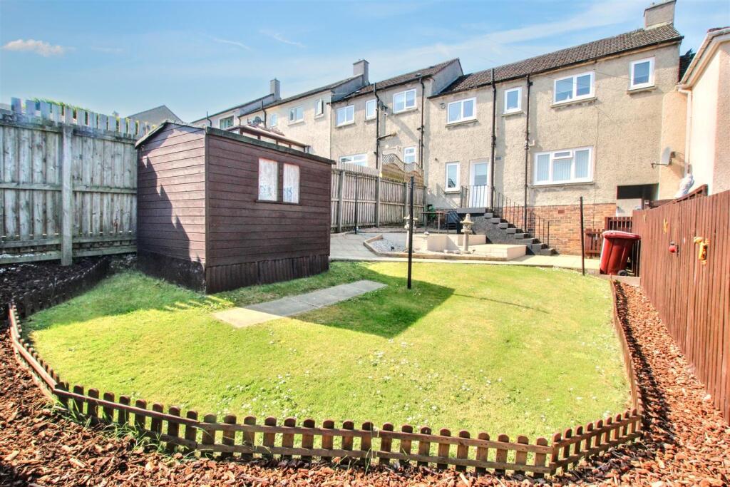 18 - Rear Garden.jpg