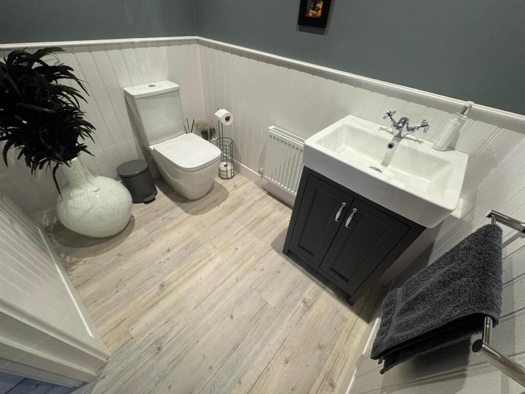 WhatsApp Image 2025-08-20 at 15.18.00 (1).jpeg