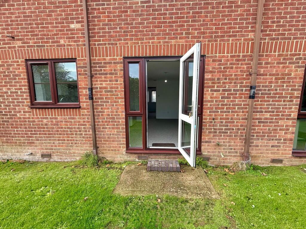 18 Dorking view o...