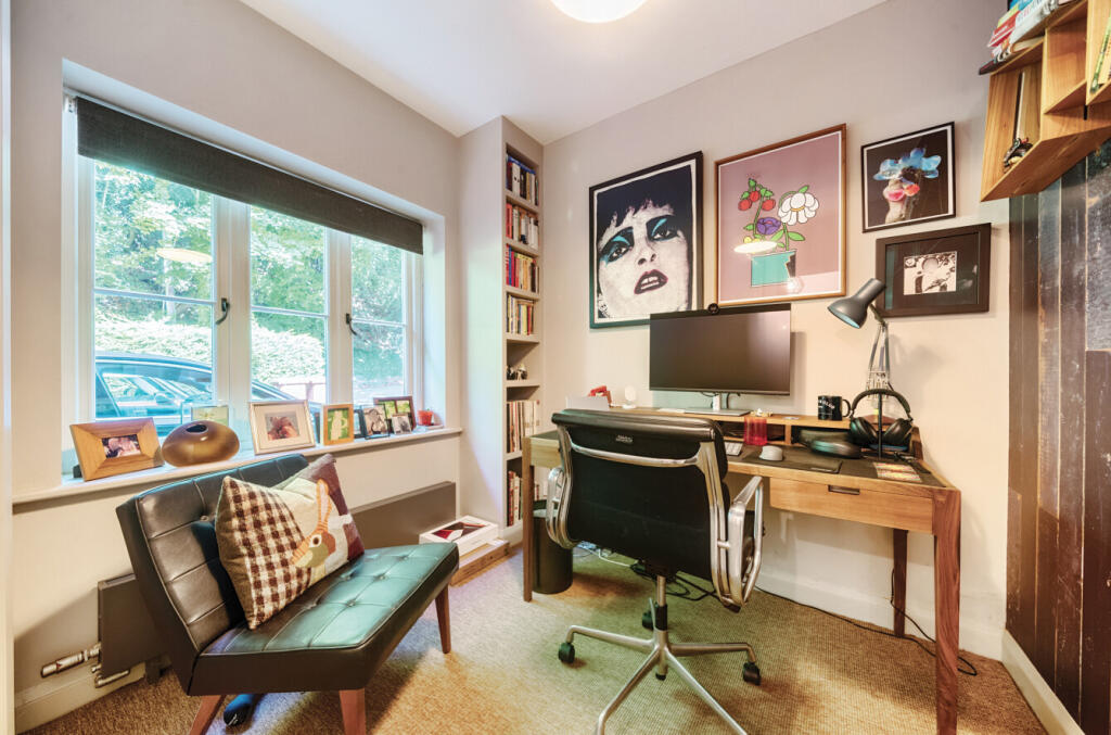 1335265-22-689255...