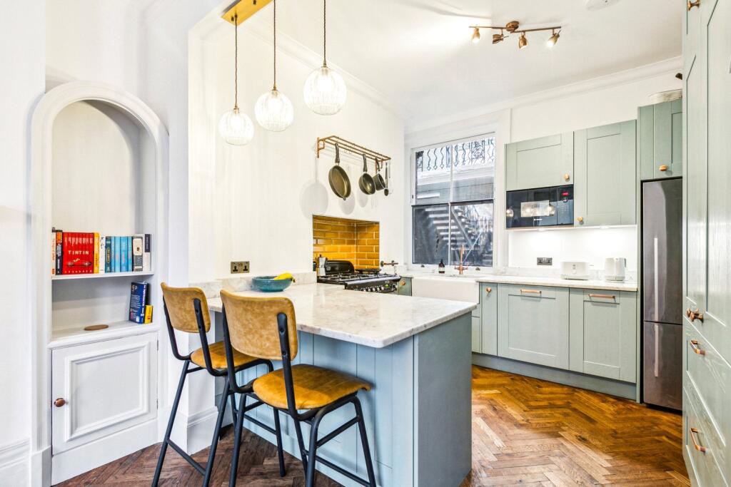 Kitchen 1