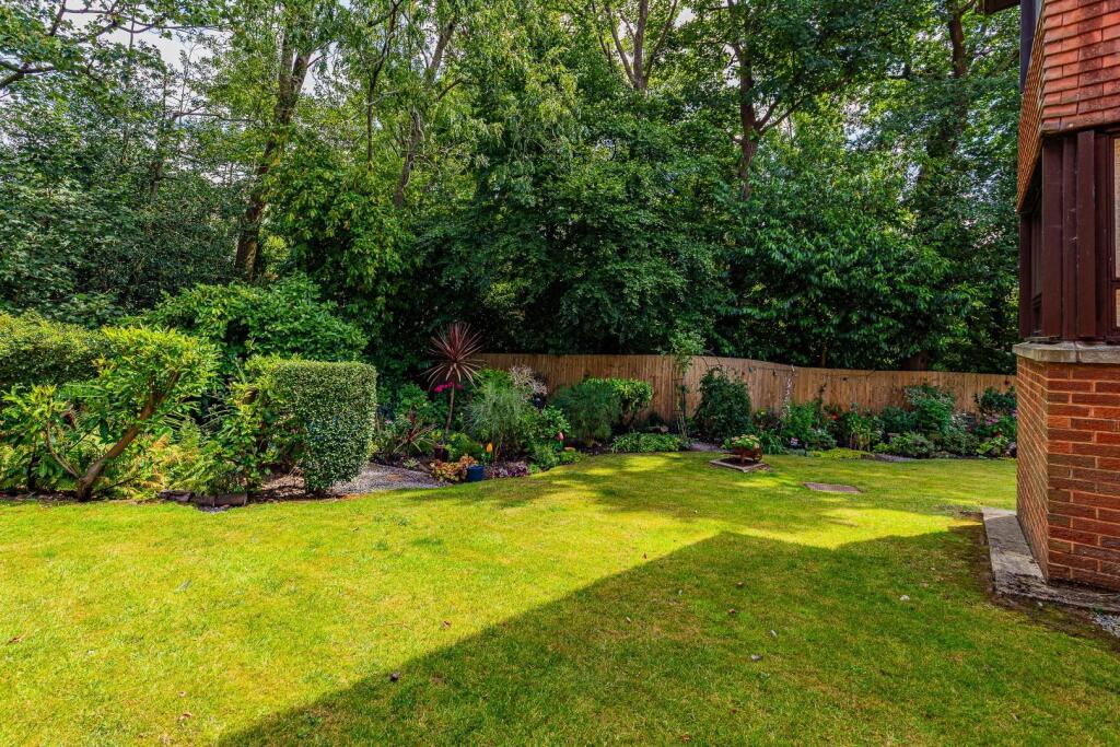 18 Dyfed House-17.jpg