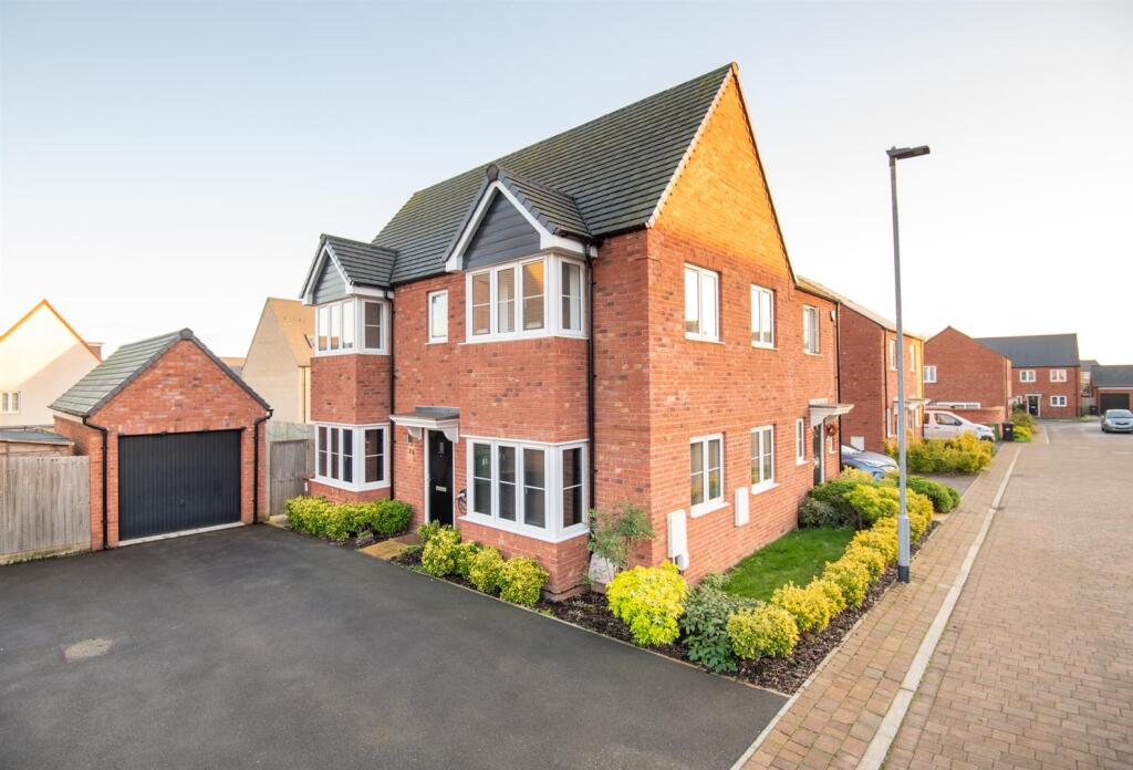 Lamport Way, Wellingborough
