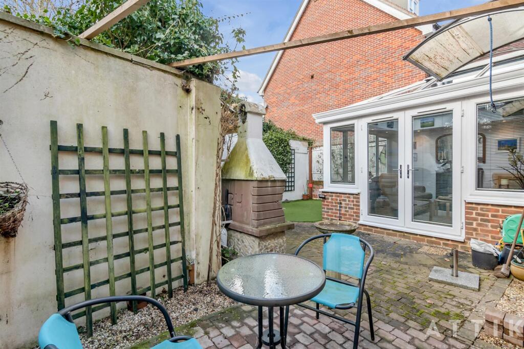 8 Blyth Mews, Halesworth, IP19 8FB (37).jpg