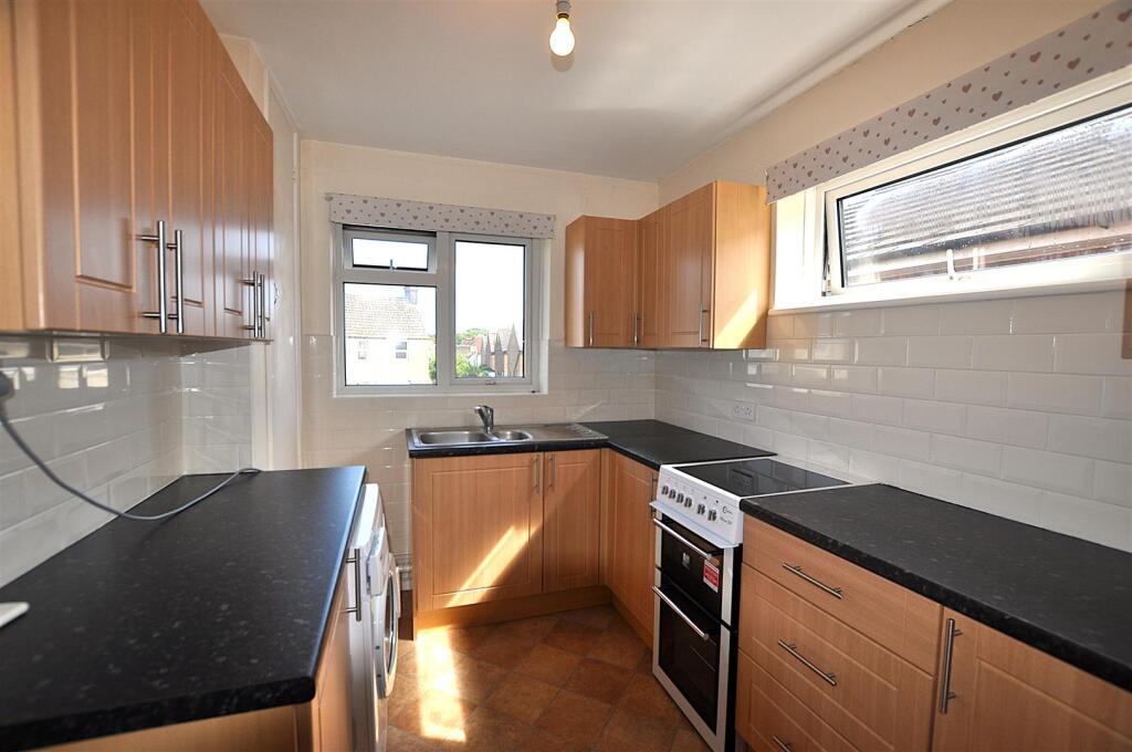 Kitchen.JPG