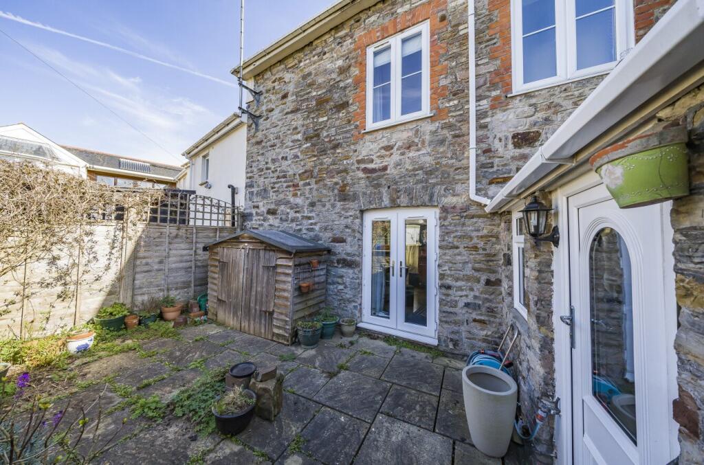 Seddons Bampton