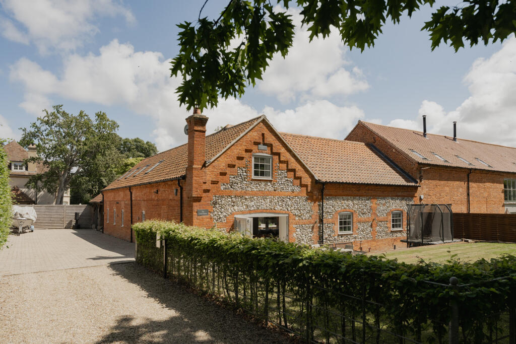 287944 - Coach House, Manor Farm, Brancaster-38...