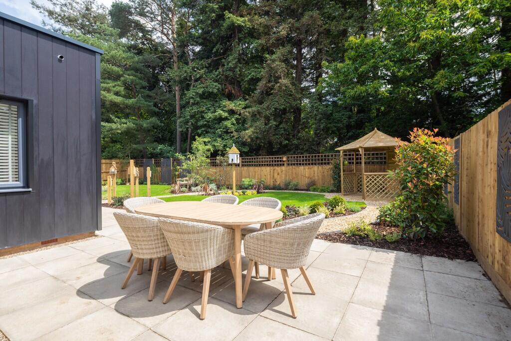 brooklands grove, weybridge