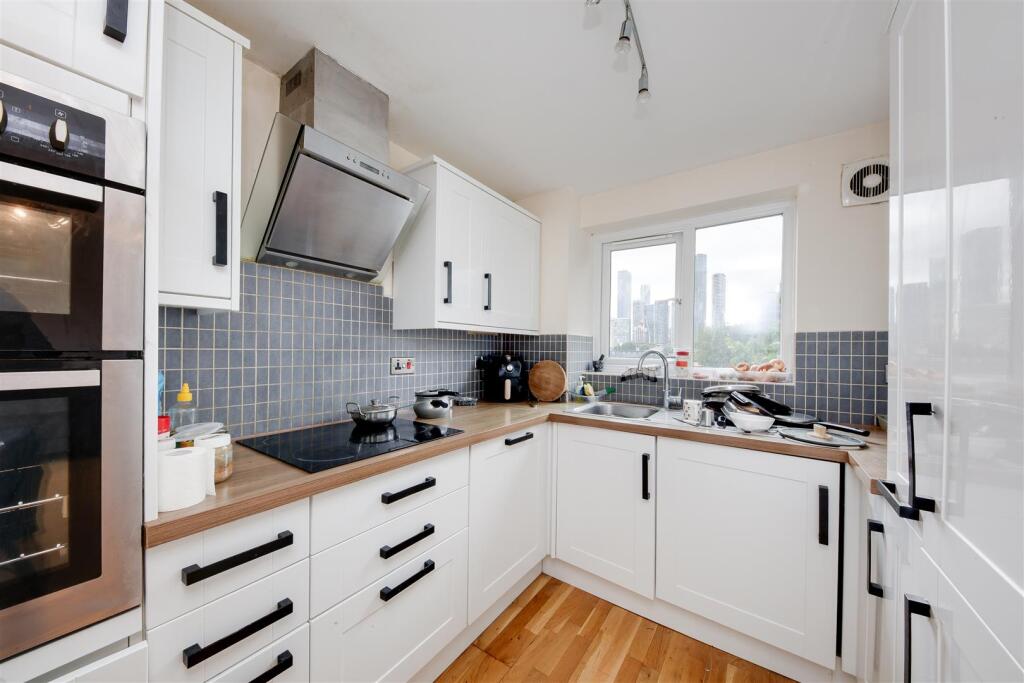 Ringwood Gardens.jpg