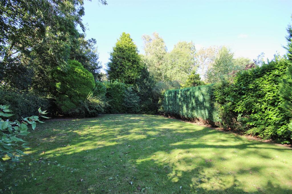 Holly Bank (27).jpg