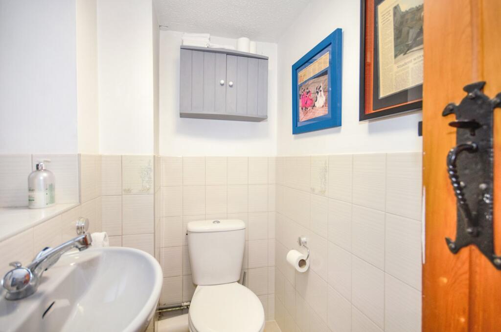 Manor House Close, Newbold-on-Avon, Rugby, CV21