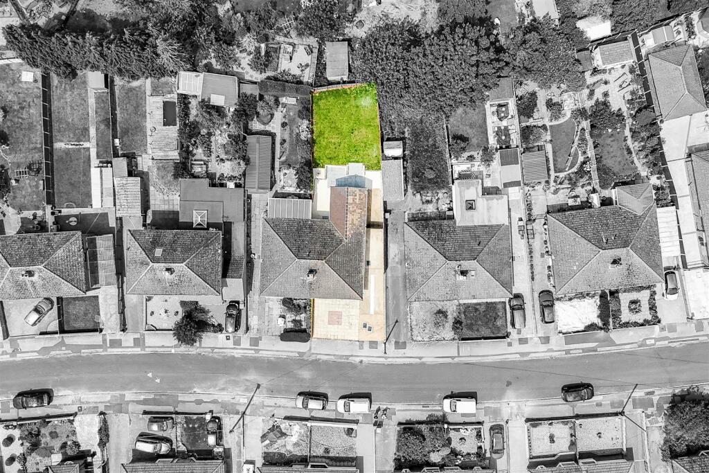 DJI_20250616133920_0995_D-DJI_20250616133920_0999_