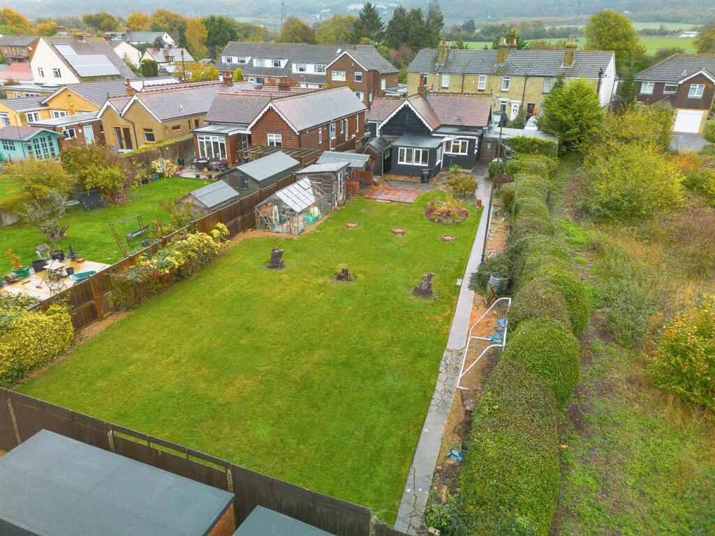 Mackenders Lane, Eccles11.jpg