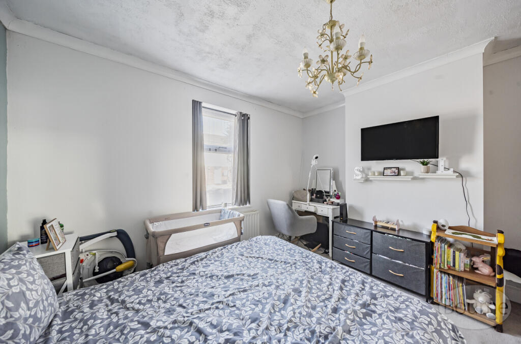 fe023db9-2dbf-45b...