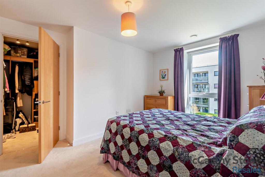 8645925-interior05-800.jpg