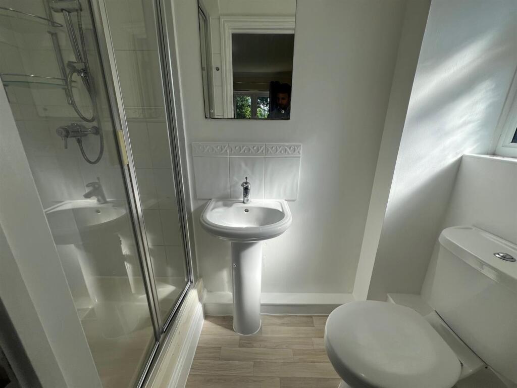 shower room.jpg