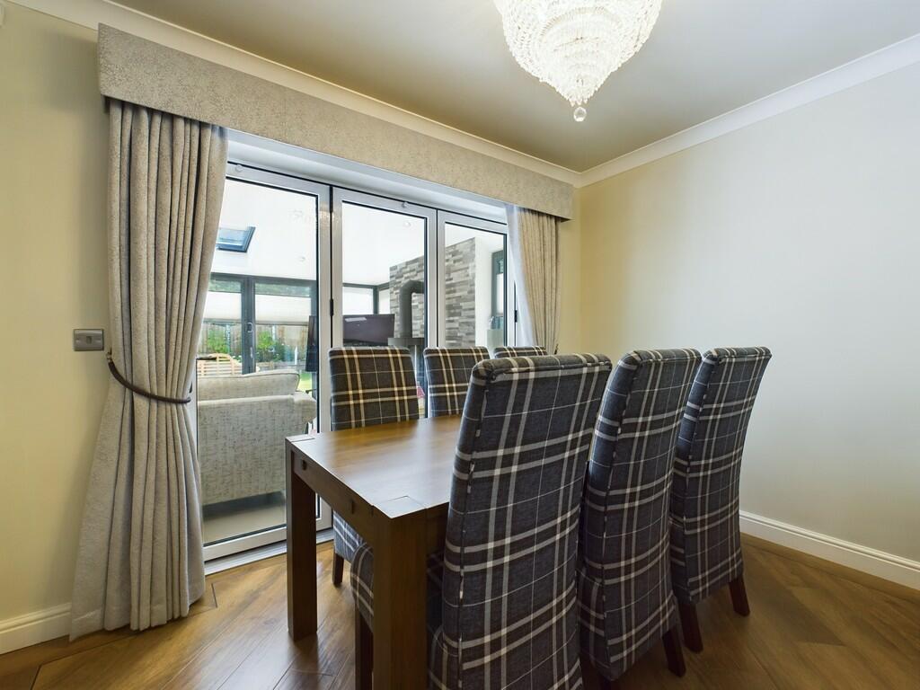 CAM02059G0-PR0165...