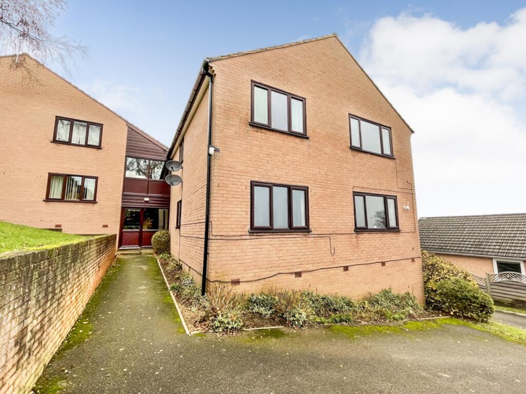 Burns Drive, Dronfield, Derbyshire, S18