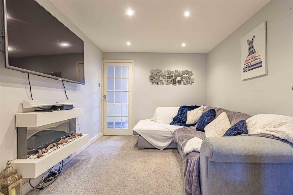 TV Family Room.jpg
