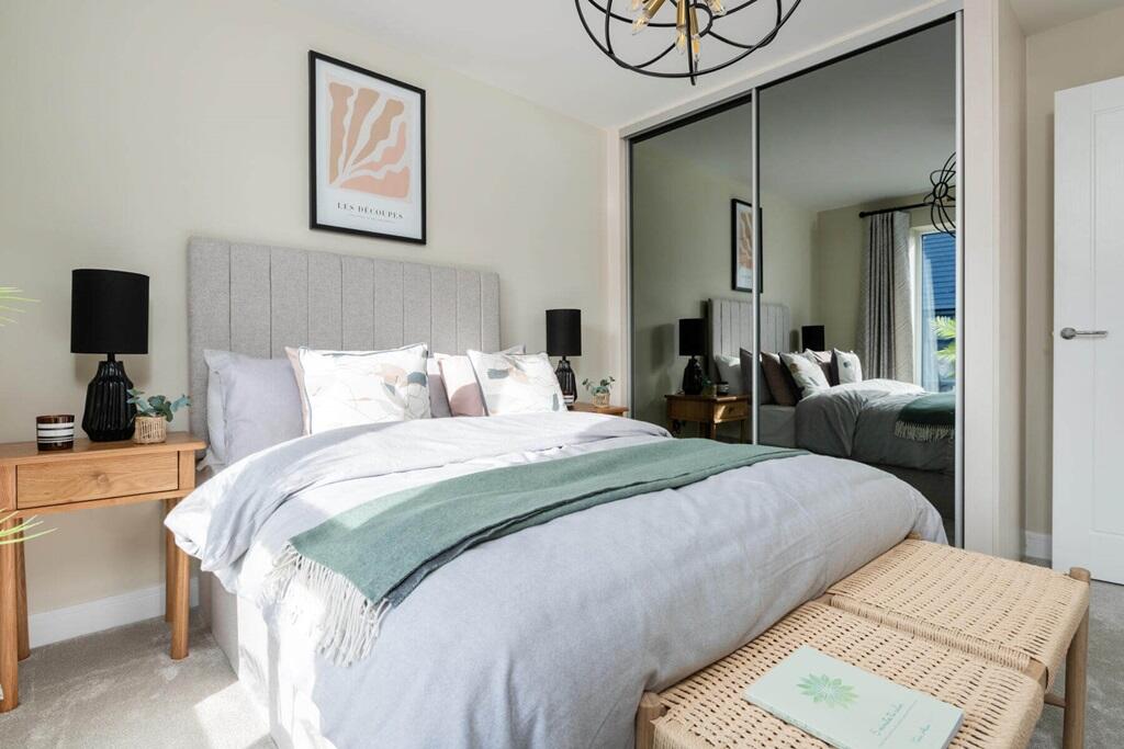 A second double bedroom means you don't need to compromise on space