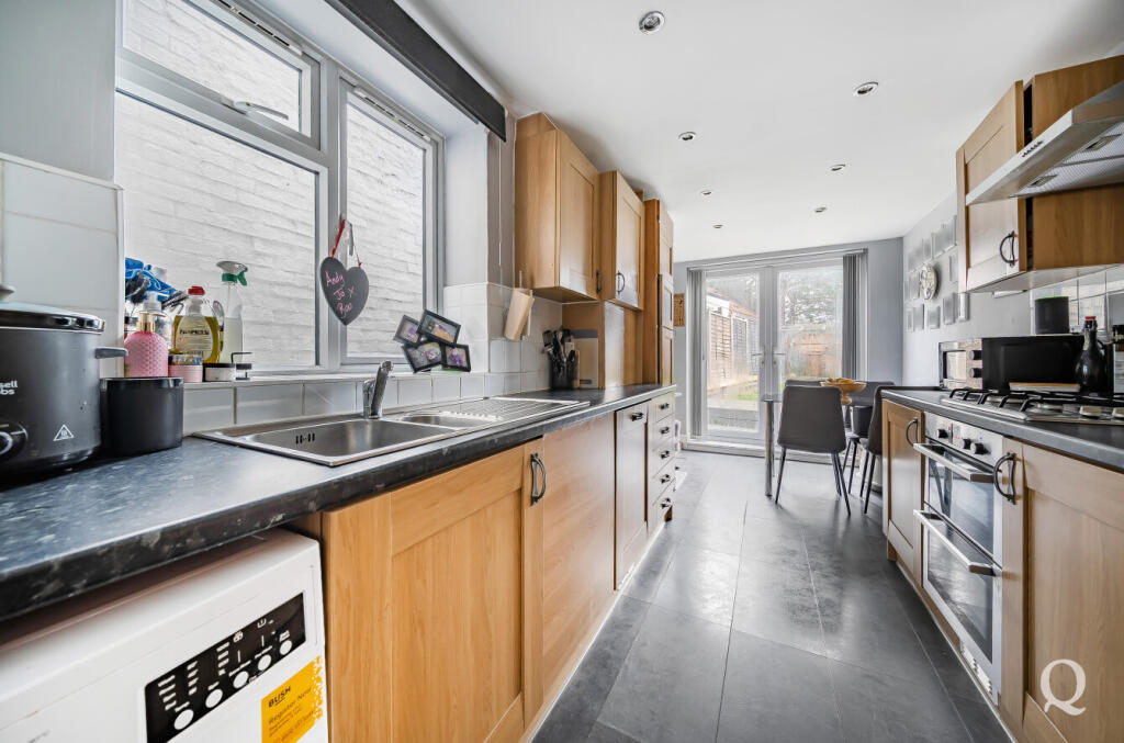 bc4cd180-c200-44f...