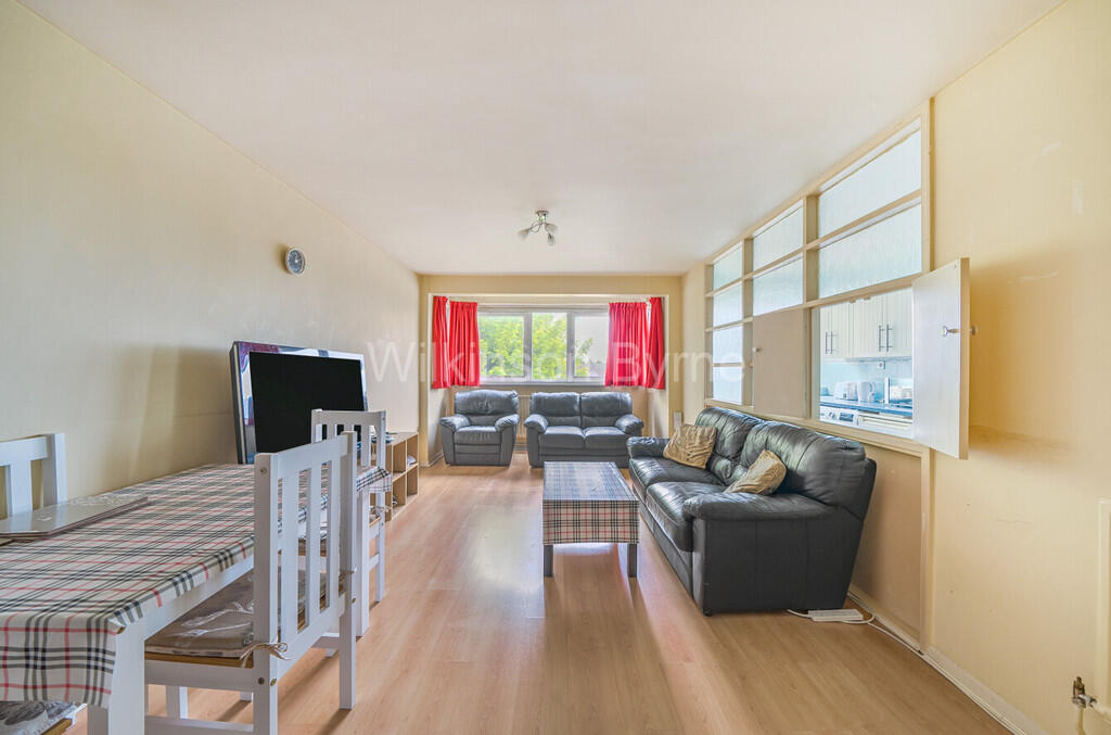 15e19e01-0368-40a...