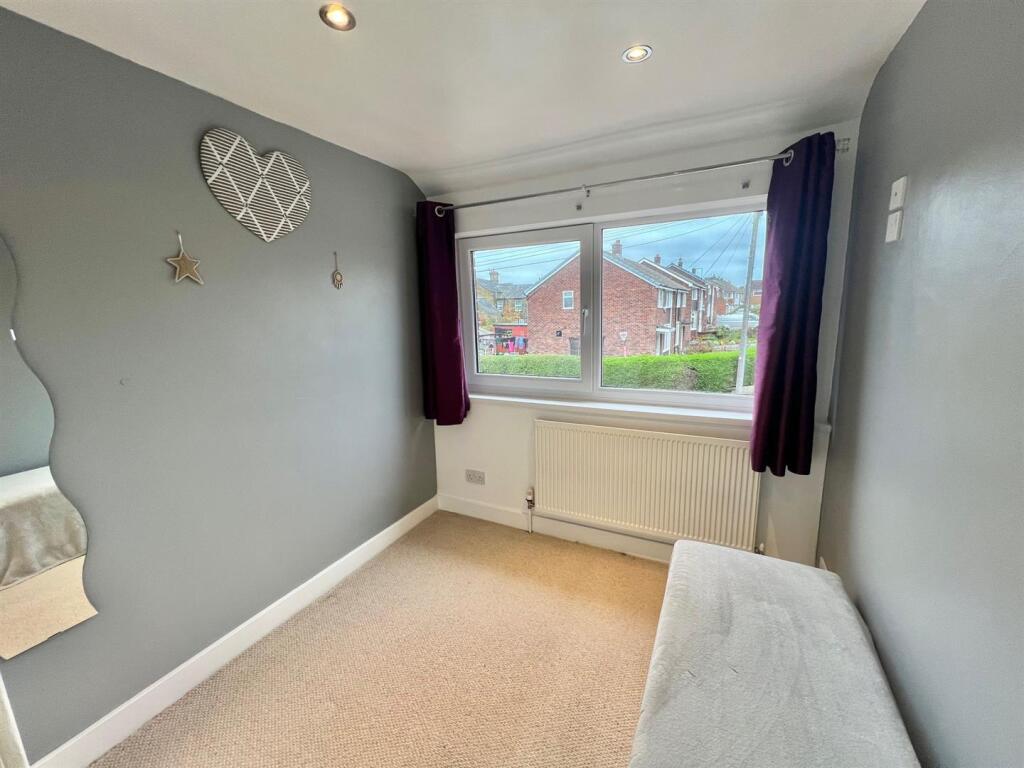 Bramleys Estate Agents - The Drive - Hipperholme (