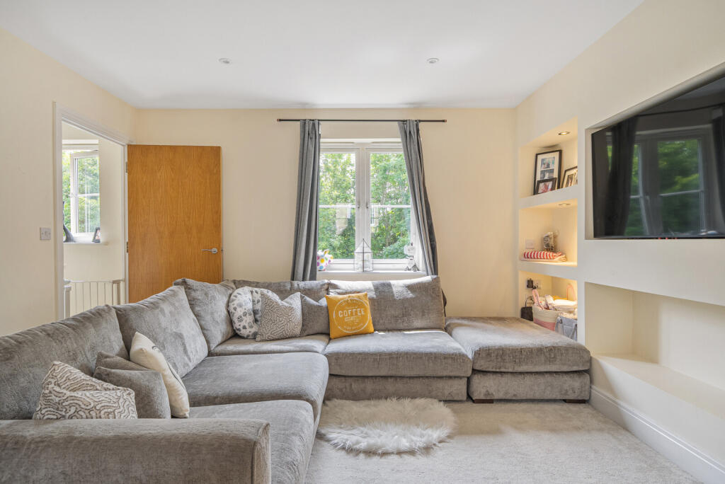 1295095-20-682efd...