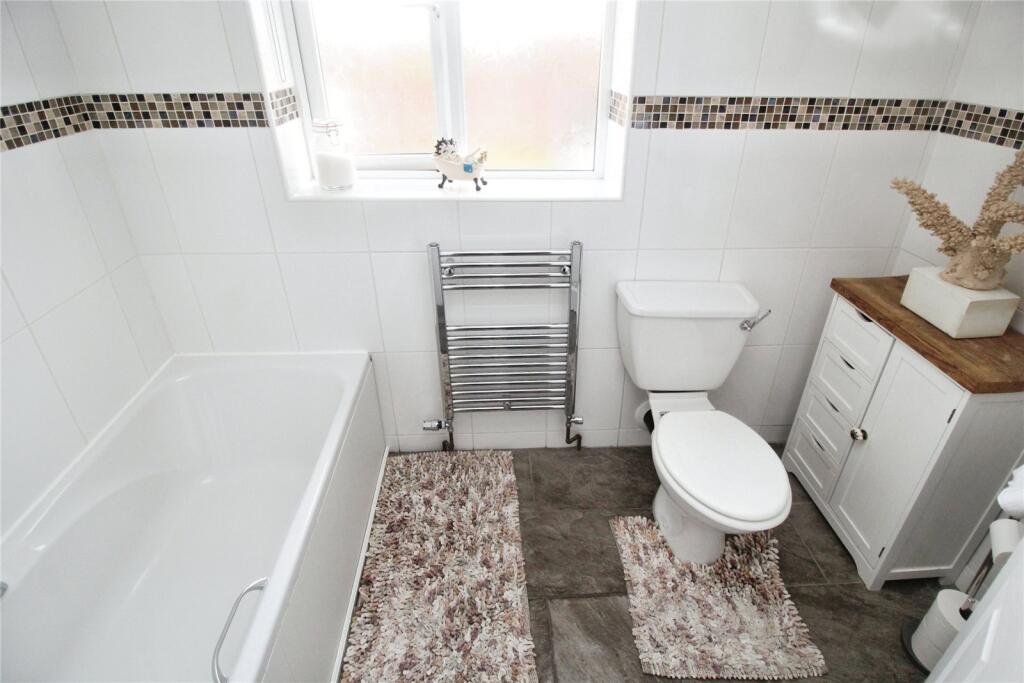 Bathroom/Wc